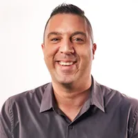 Charles Mangino headshot