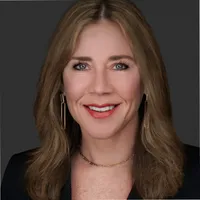 Janice Deskus headshot