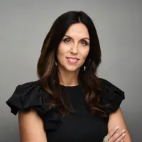 Lizzie Garner headshot