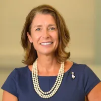 Jeri Hawthorne headshot