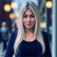 Kristen Hildebrant headshot