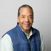 Kevin Henry headshot