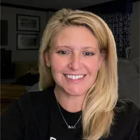 Melody Sundwall headshot