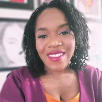 Kalaida Holmes headshot