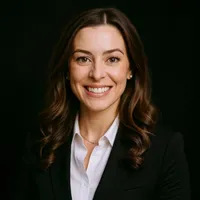 Nicci Arsenault headshot